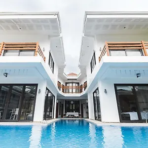  Villa The Whitehouse By The Sea